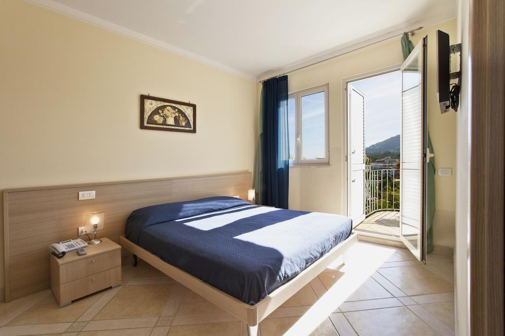 Posidonia Residence Ischia Room photo